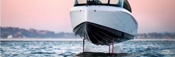 Candela C-8 Open Daycruiser: The Cutting Edge of Electric Boating